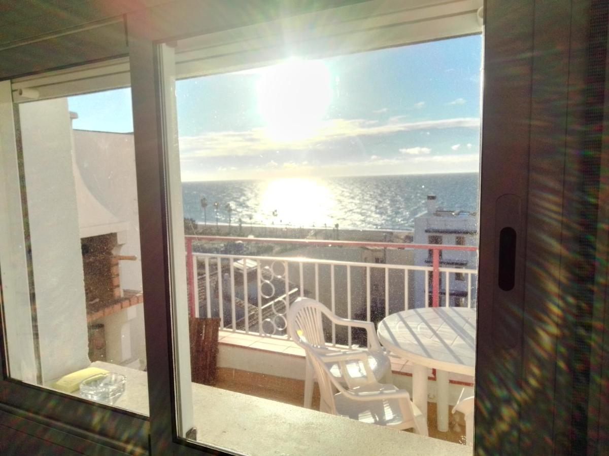 Appartement Terraza Al Mar à Pineda de Mar Extérieur photo