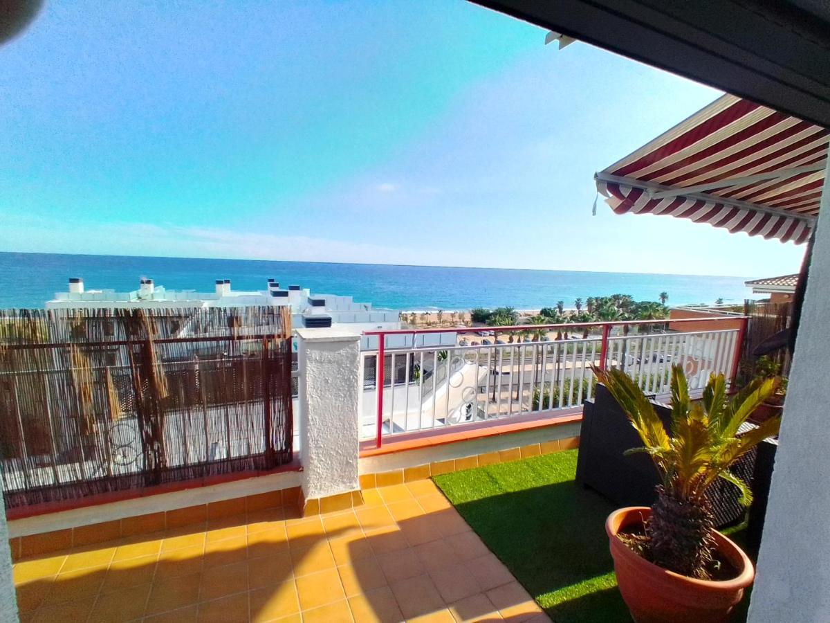 Appartement Terraza Al Mar à Pineda de Mar Extérieur photo